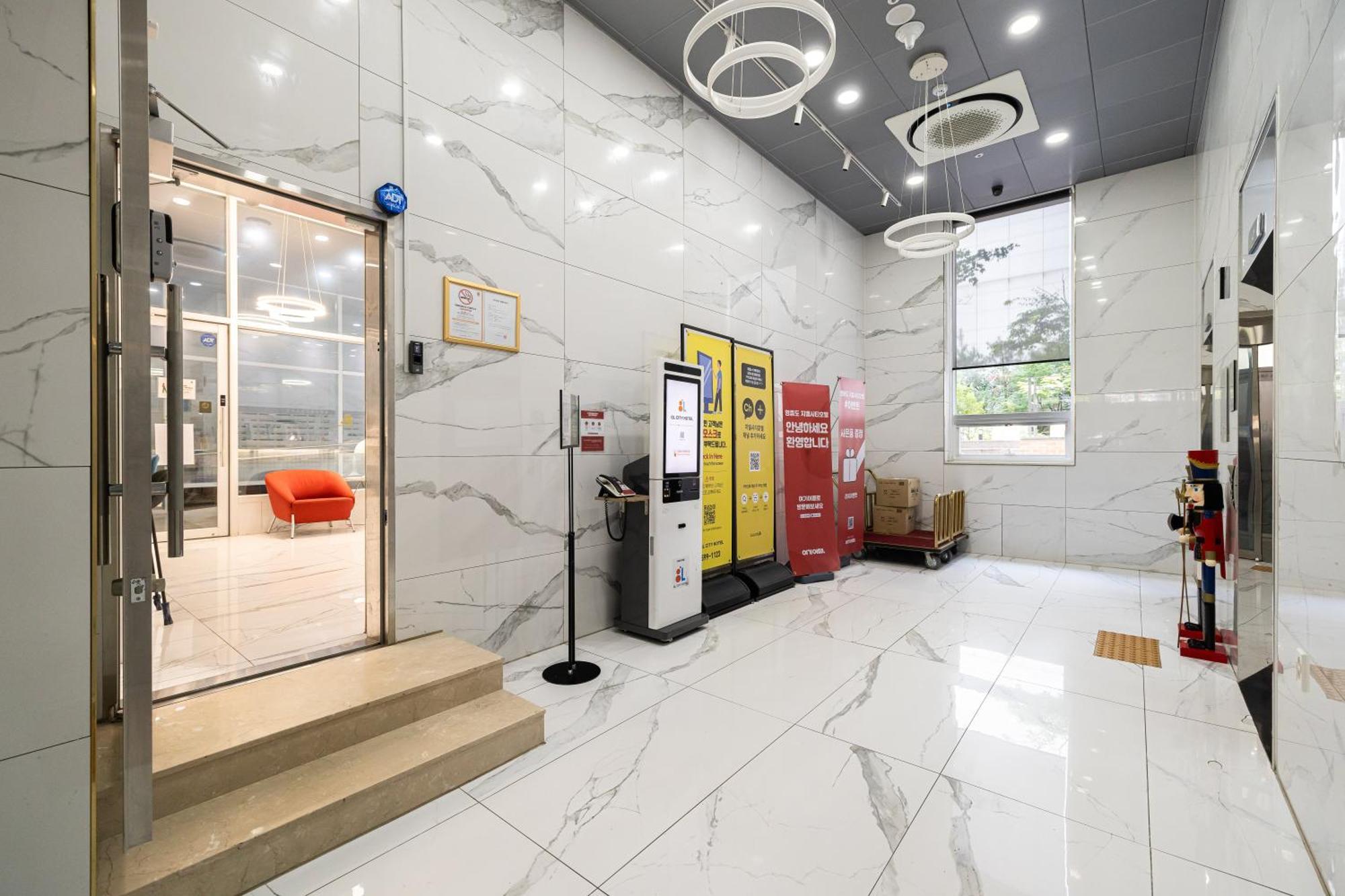 Gl City Hotel Incheon Airport Εξωτερικό φωτογραφία